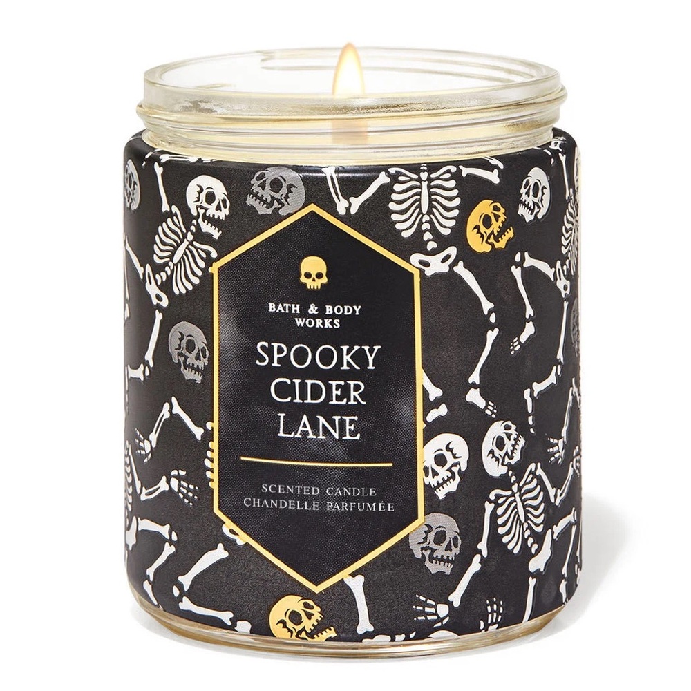 Bath & Body Works Spooky Cider Lane Single Wick Candle